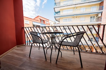 gbh hotel apartamentos caballito de mar