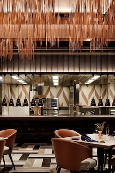 mesm tokyo autograph collection