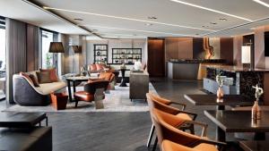 mesm tokyo autograph collection