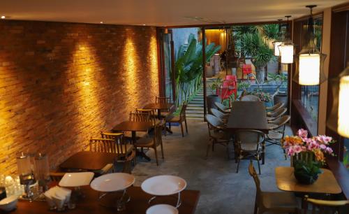 k house vs apartment