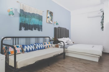 oasis boutique house