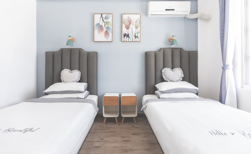 oasis boutique house