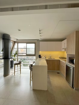 zur studios and suites