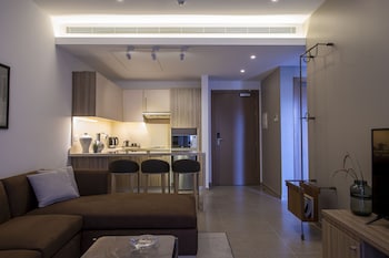 zur studios and suites