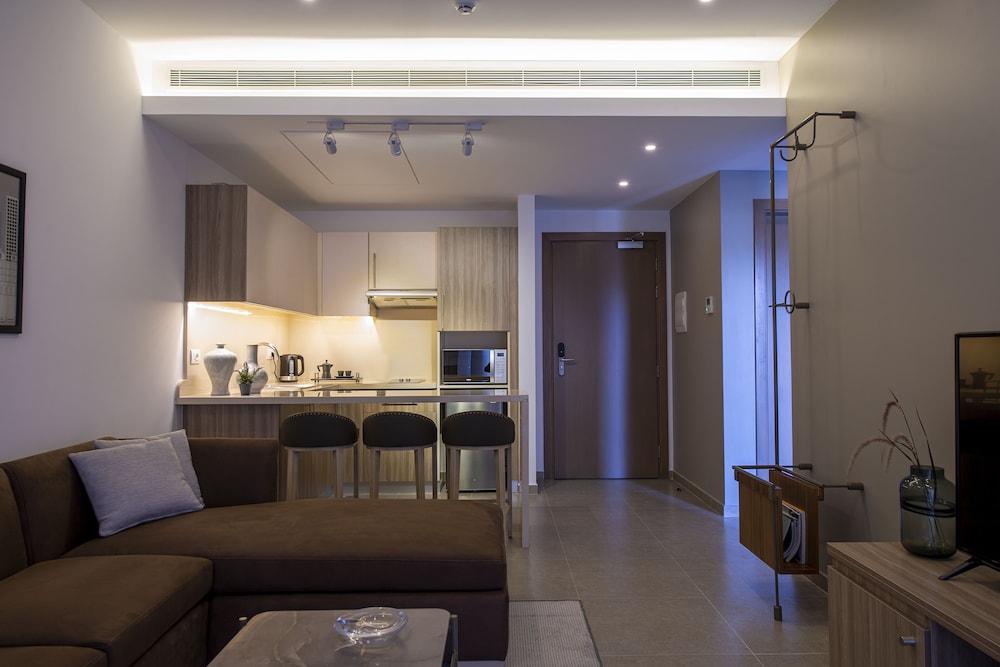 zur studios and suites