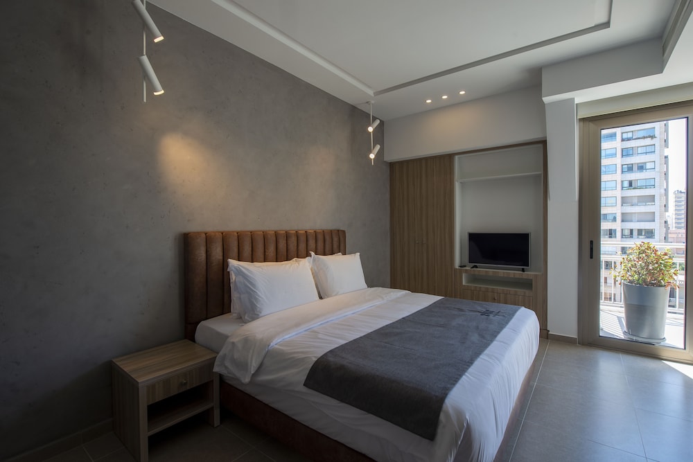 zur studios and suites