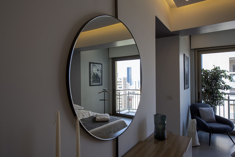 zur studios and suites