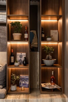 zur studios and suites