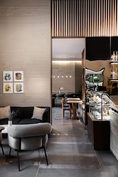 zur studios and suites