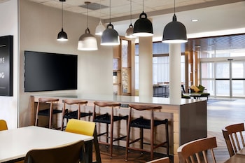 fairfield inn and suites by marriott sheboygan