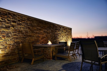 fairfield inn and suites by marriott sheboygan