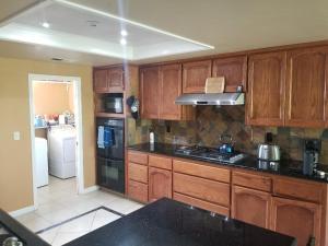 St. Anna's House,1502 Elwood Road Squaw Valley California,3 star