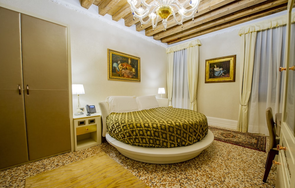 ego boutique hotel the silk road