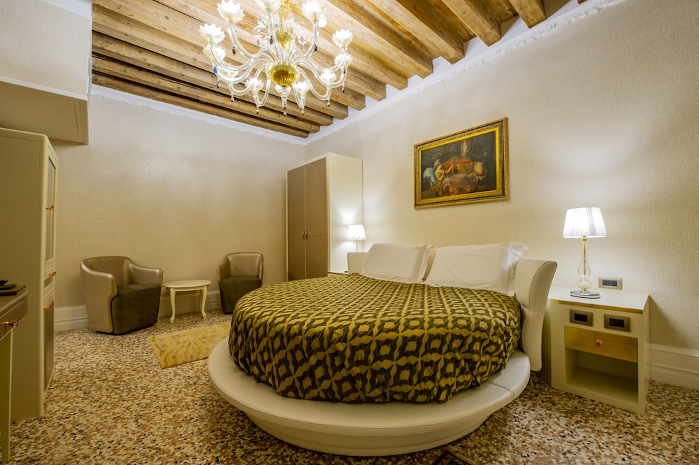 ego boutique hotel the silk road