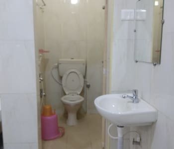 I-Roomz Gvk Residency,Ramesh Reddy Nagar,2 star