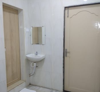 I-Roomz Gvk Residency,Ramesh Reddy Nagar,2 star