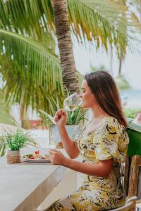 ixchel beach hotel