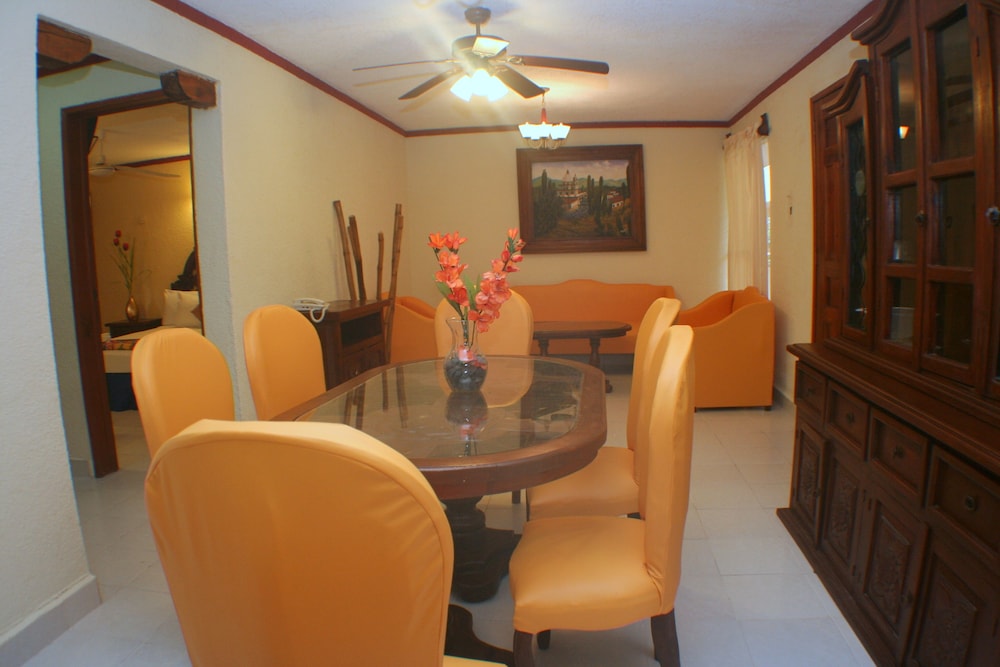 suites cancun center cancun