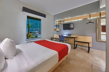 city express by marriott cancun