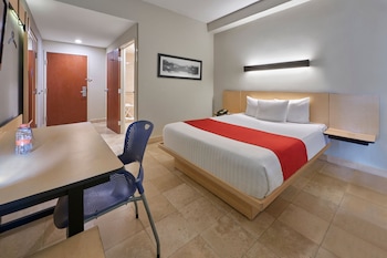 city express by marriott cancun