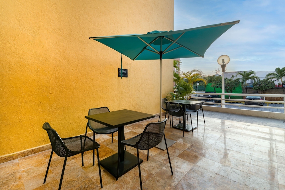 city express by marriott cancun