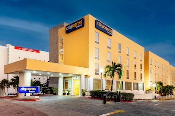 city express by marriott cancun