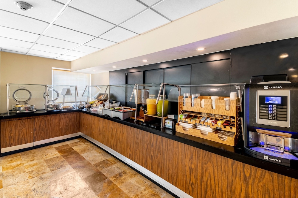 city express by marriott cancun
