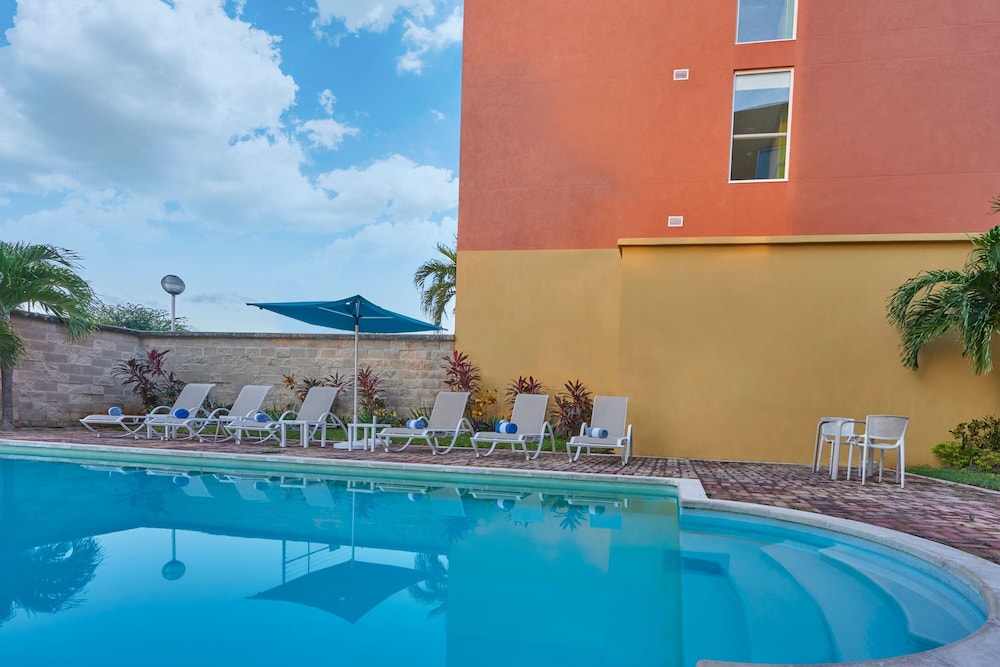 city express by marriott cancun