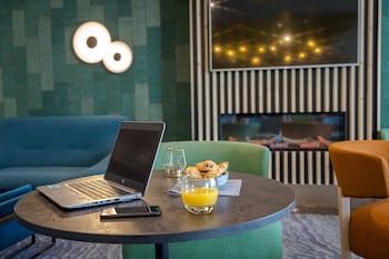 mercure cavaillon hotel