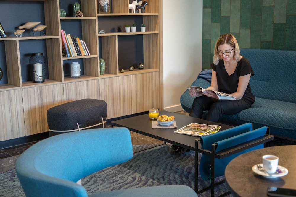 mercure cavaillon hotel