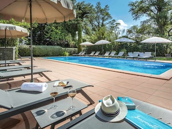 mercure cavaillon hotel