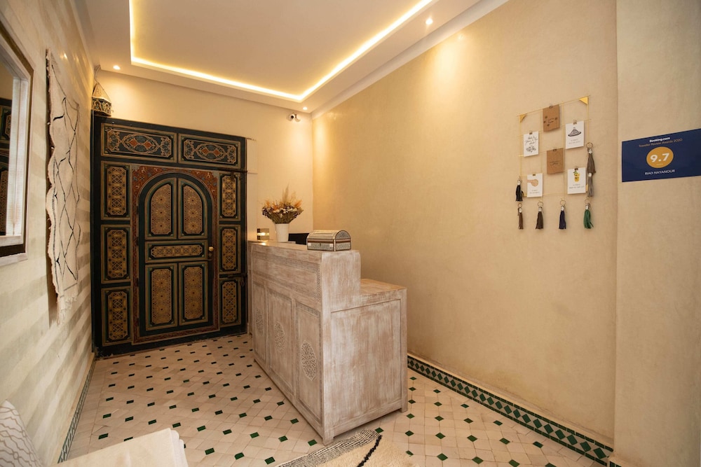 riad nayanour