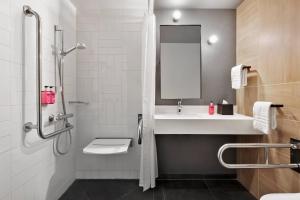 moxy bucharest old town