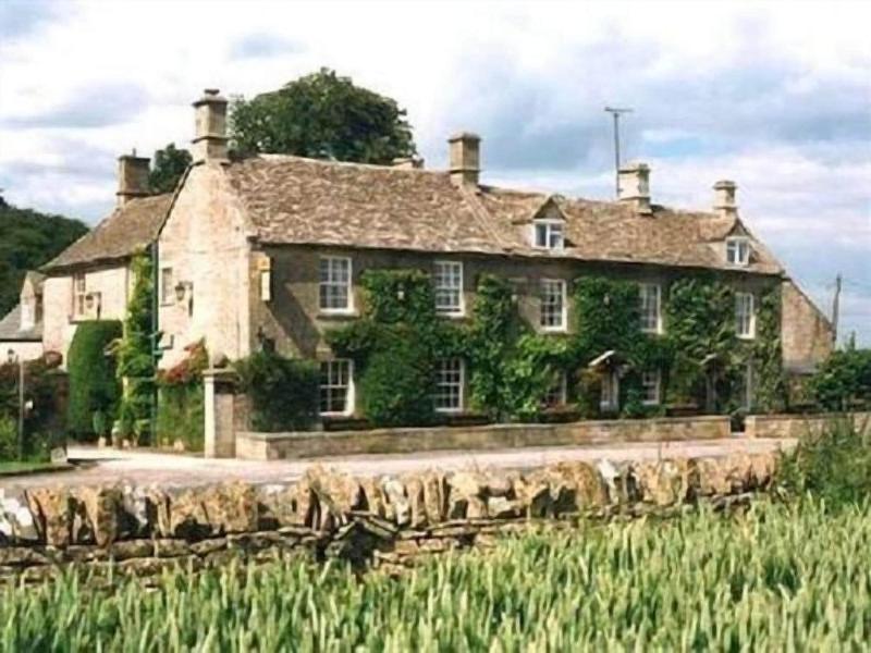 inn for all seasons