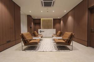 85 soho premium residences