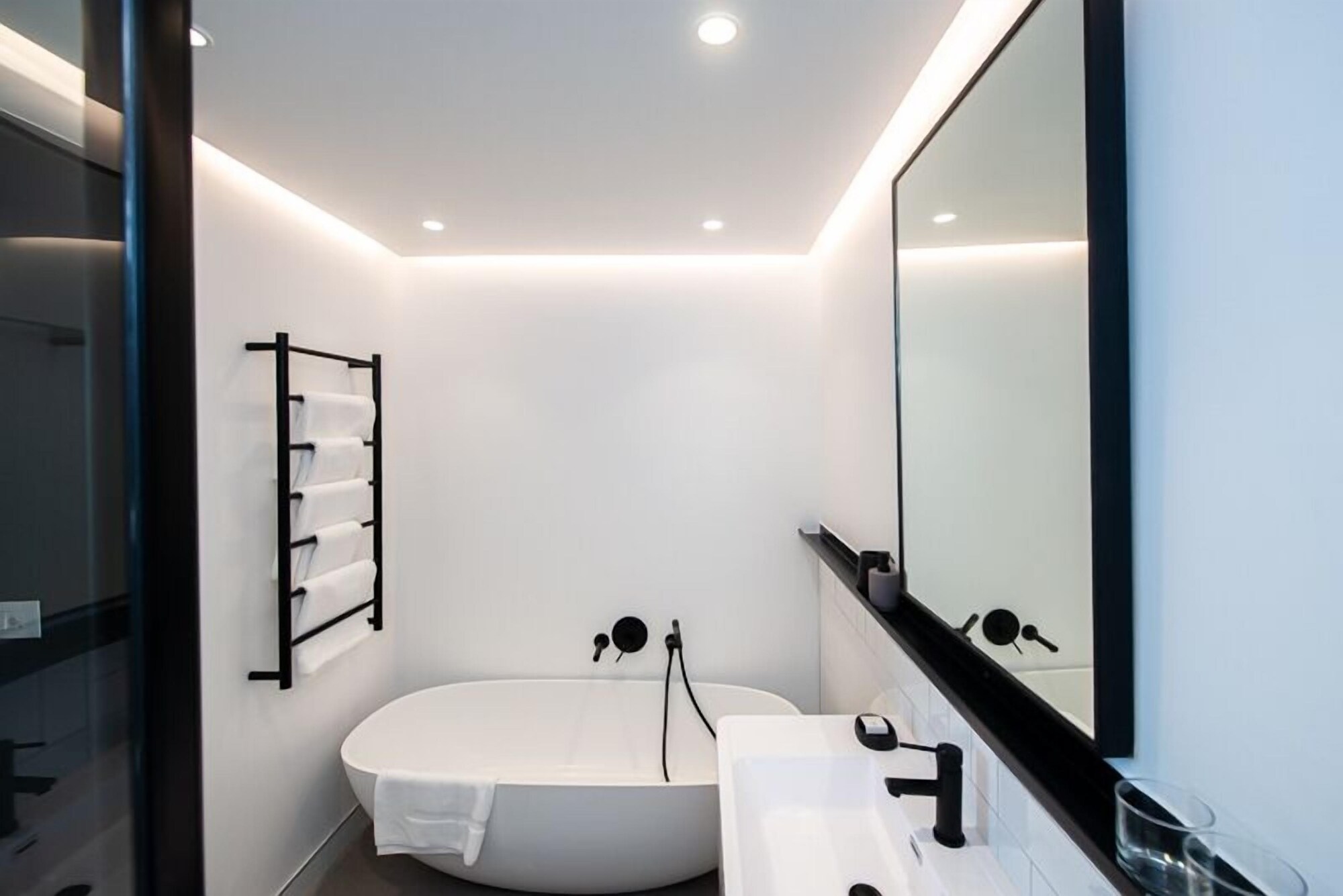 latitude aparthotel by totalstay