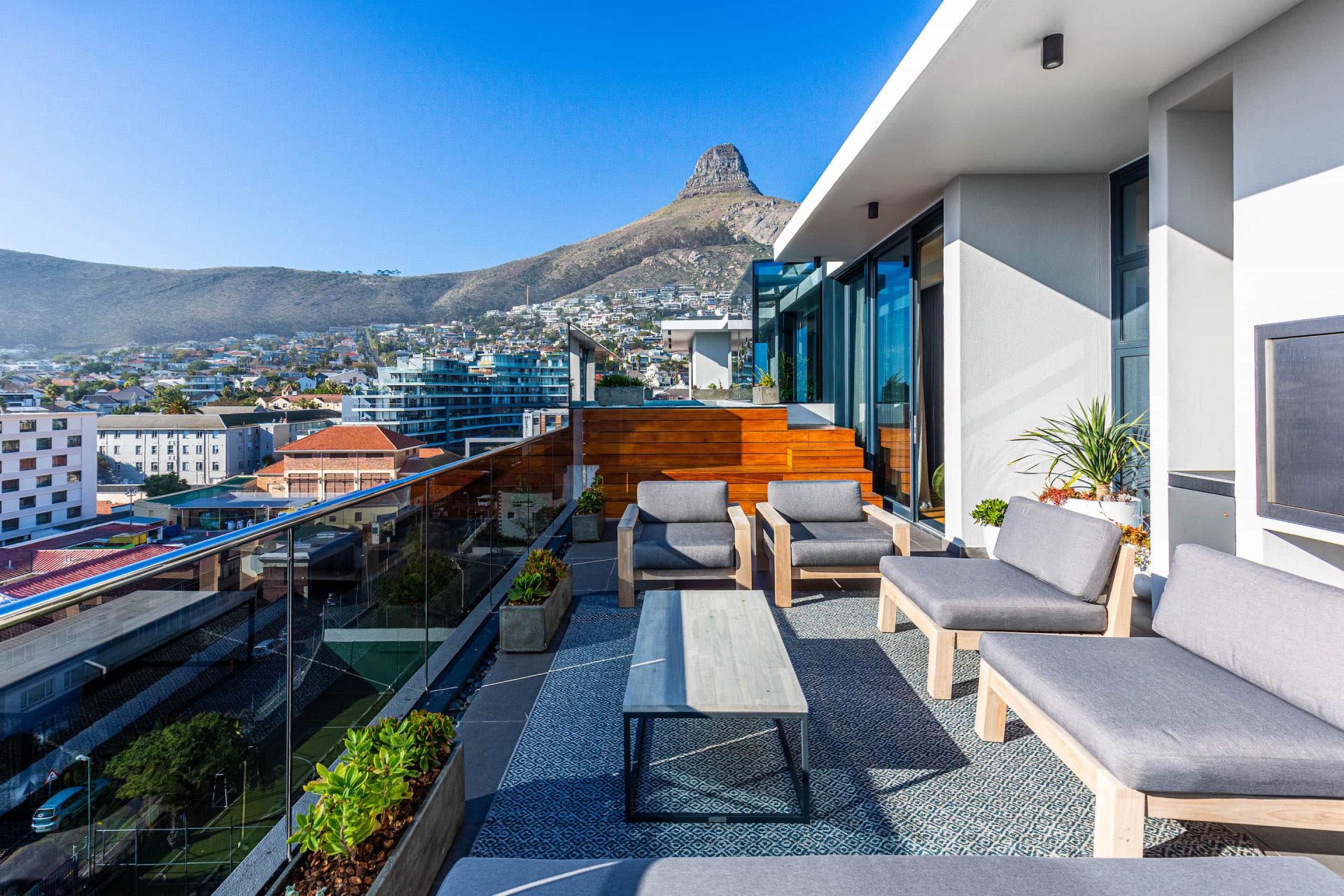 latitude aparthotel by totalstay