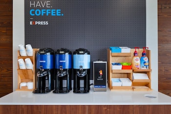 Hol. Inn Exp.  Grand Rapids Airport - South,Grand Rapids>>Cascade,2.5 star