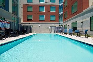hampton inn and suites gilroy
