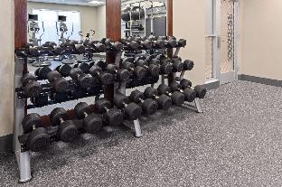 hampton inn and suites gilroy