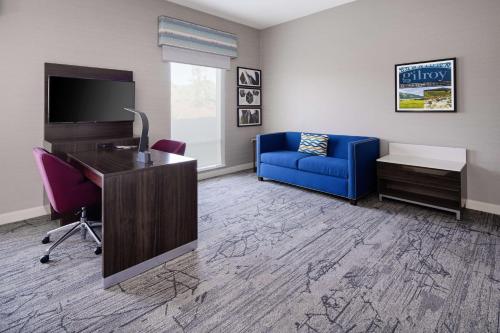 hampton inn and suites gilroy