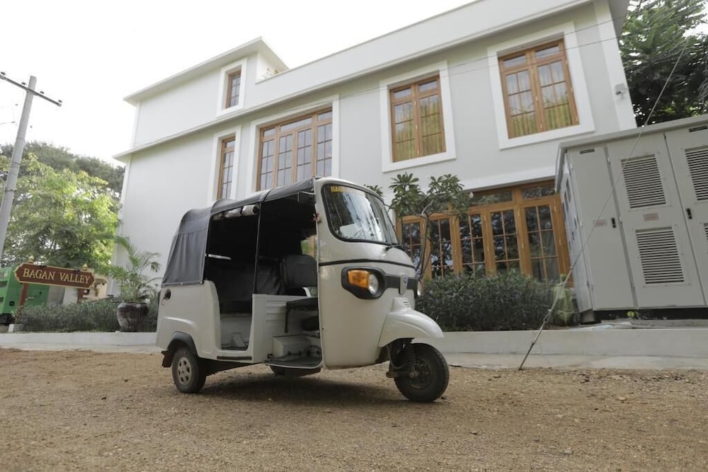 bagan valley hotel
