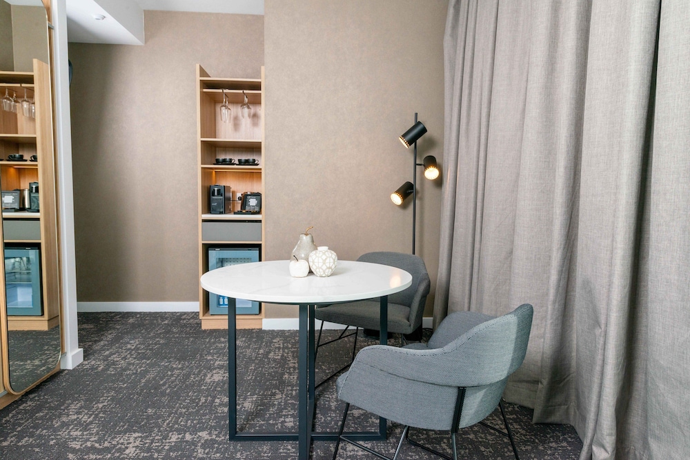 crowne plaza adelaide an ihg hotel
