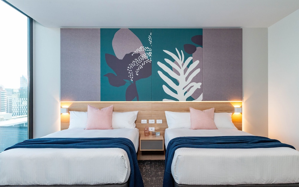 crowne plaza adelaide an ihg hotel