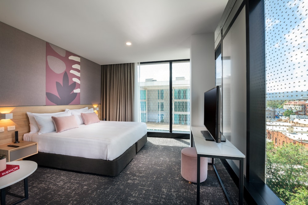 crowne plaza adelaide an ihg hotel
