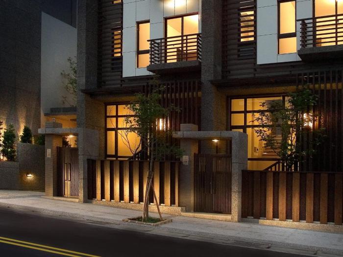 peace area hot spring hotel