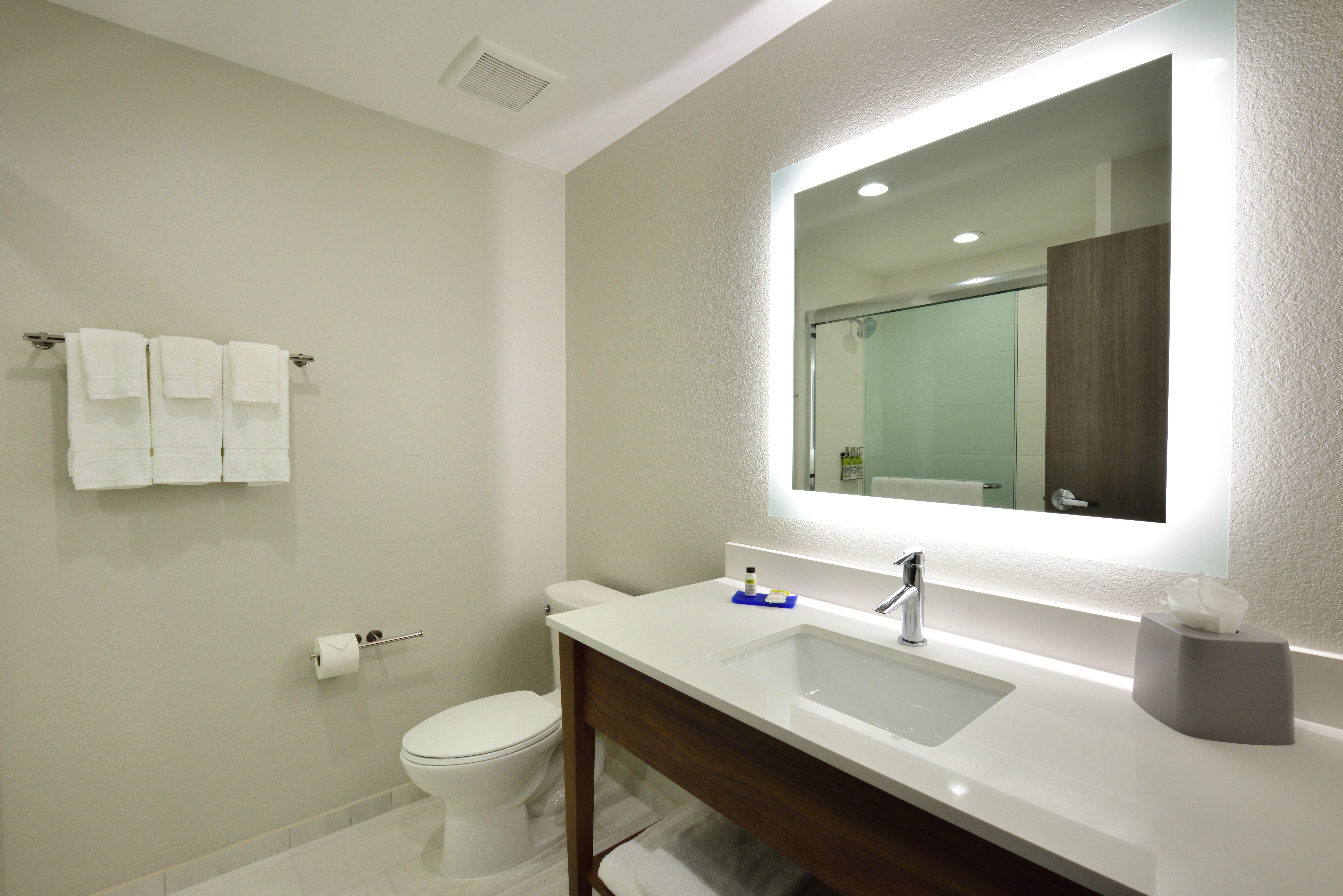 holiday inn express and suites woodlands area an ihg hotel