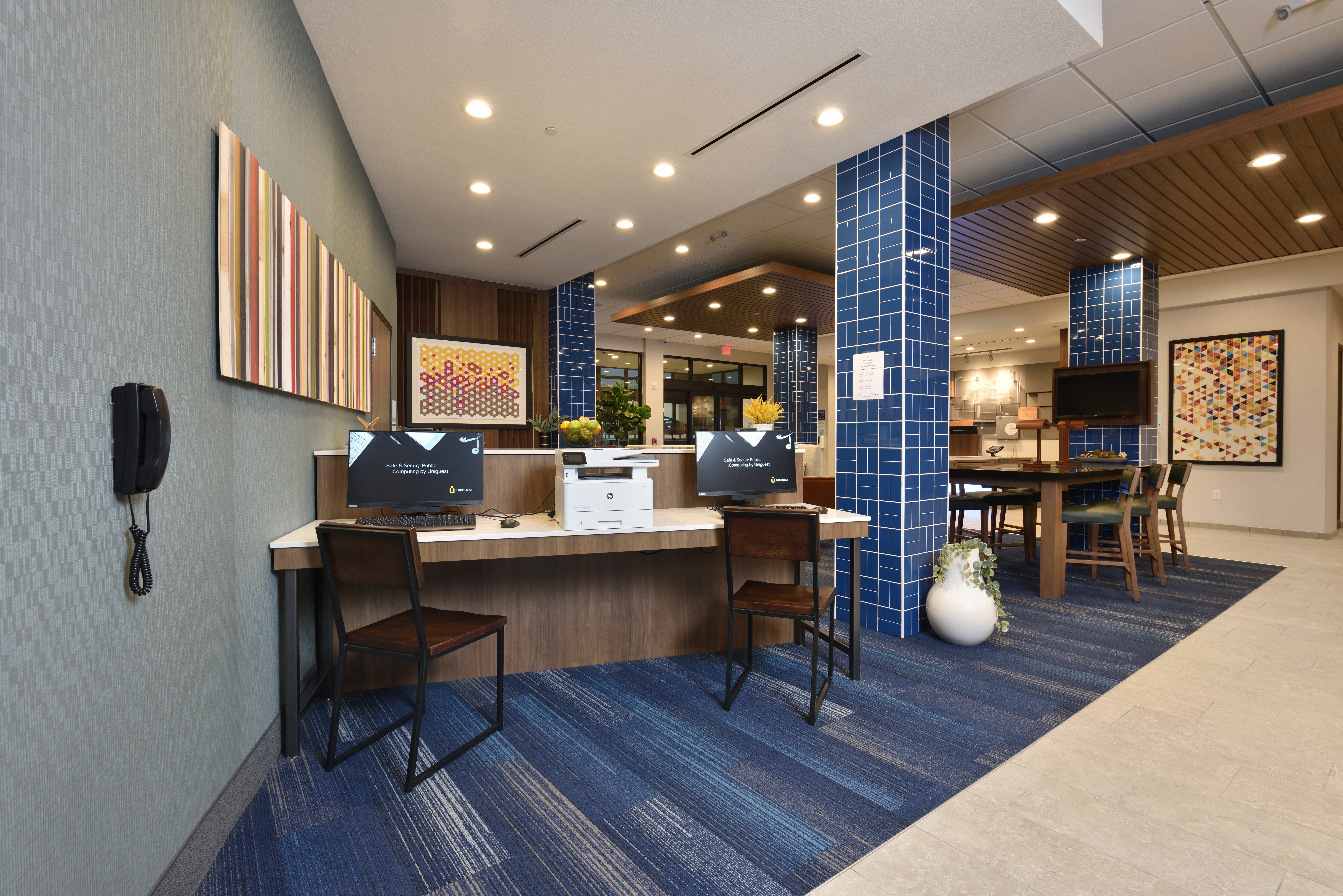 holiday inn express and suites woodlands area an ihg hotel