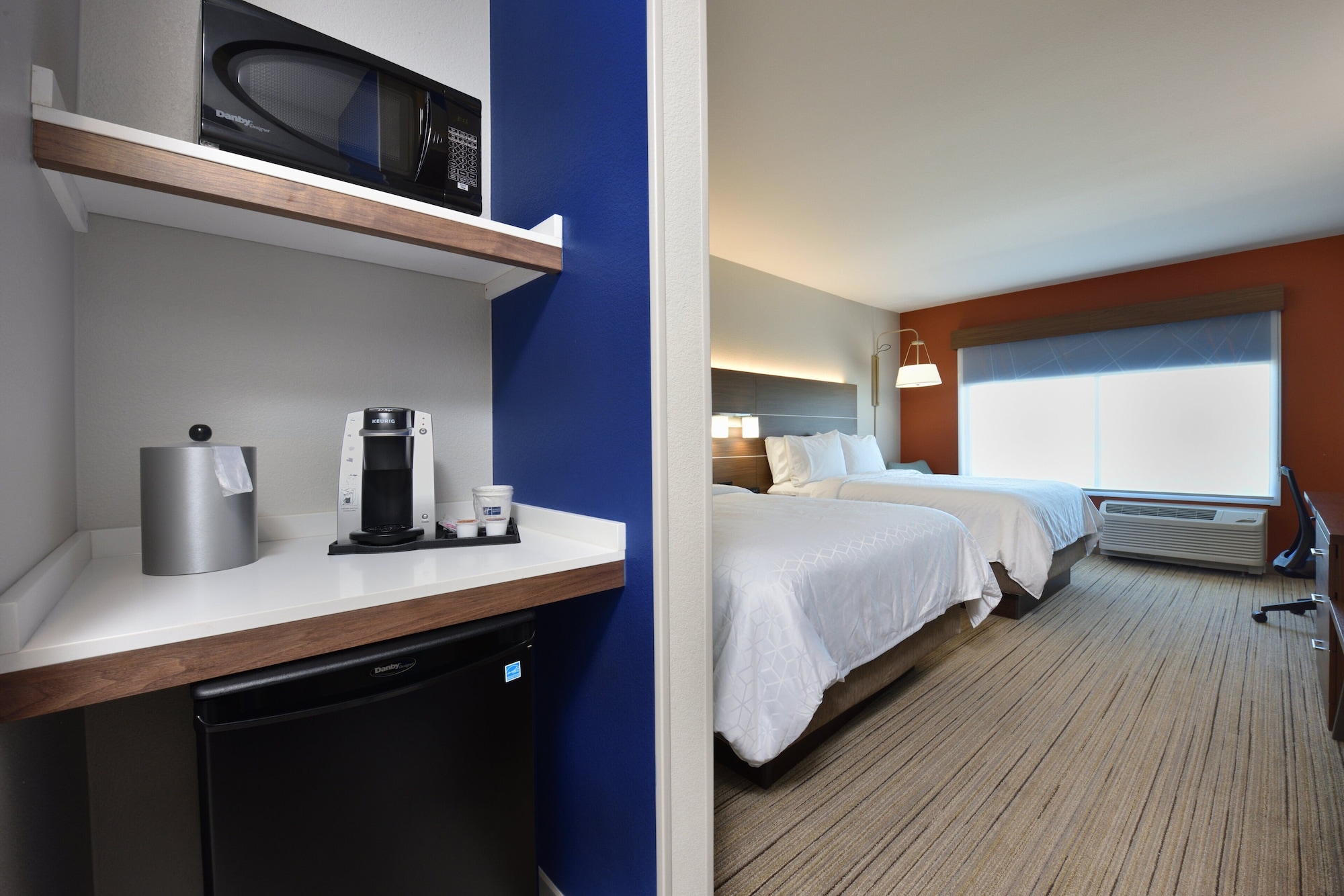 holiday inn express and suites woodlands area an ihg hotel