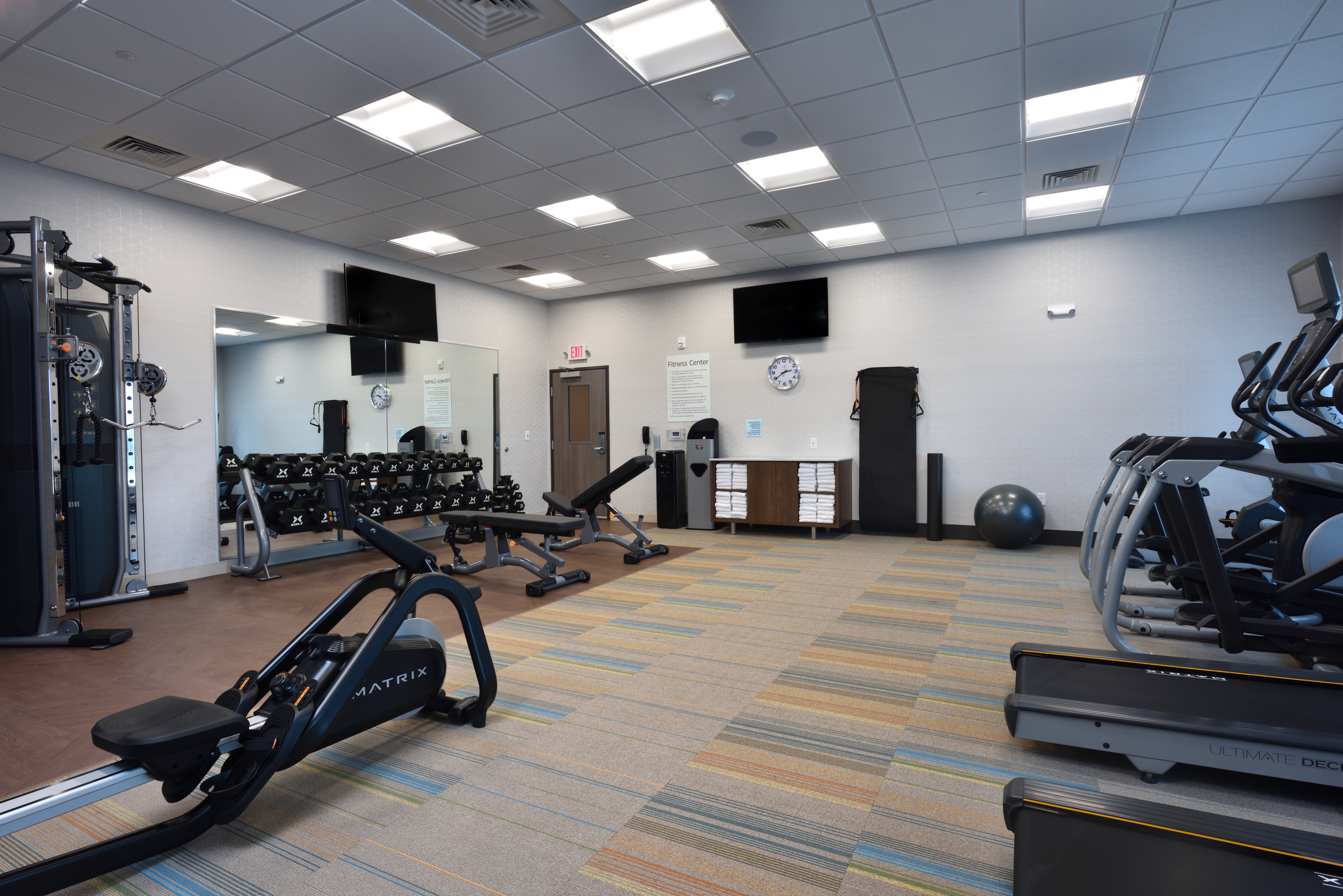 holiday inn express and suites woodlands area an ihg hotel